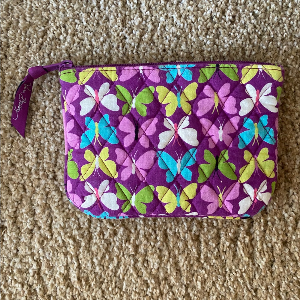 ✨VERA BRADLEY PURSE✨